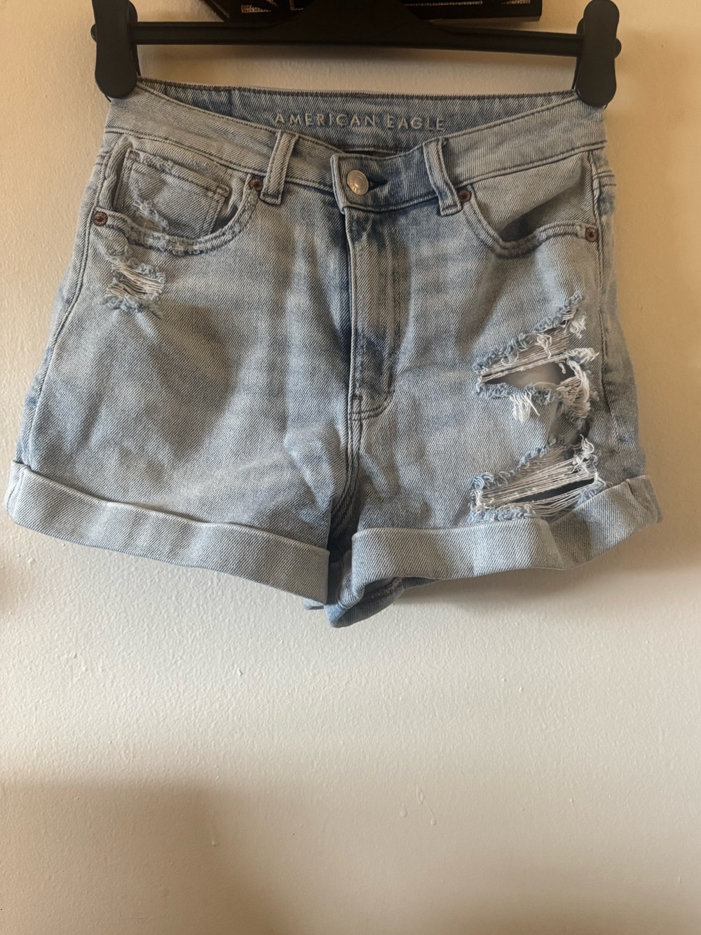 American Eagle denim mom short size 2